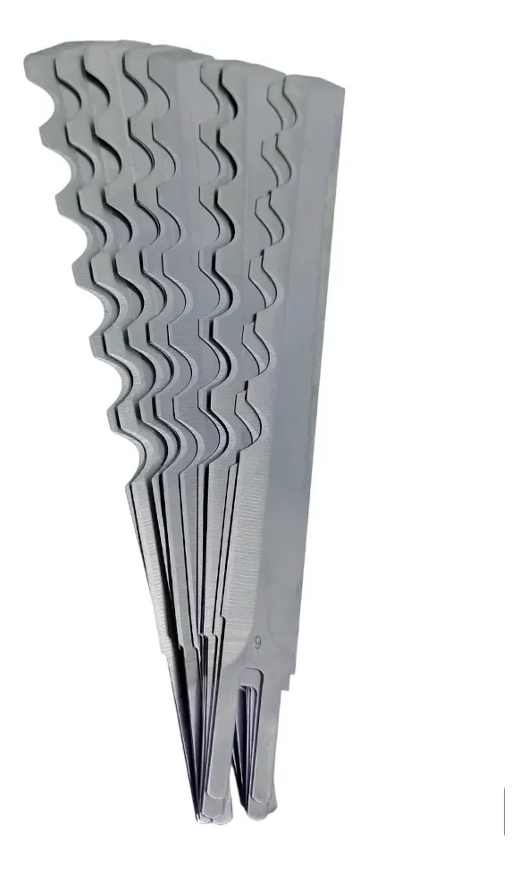 G408C: CAJA DE 12 CUCHILLAS CORTADORAS ONDULADAS DE 6 (6EW)