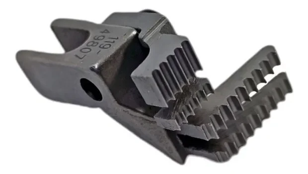 G255: DIENTE TRASERO PARA OVERLOCK (119-49807-4)