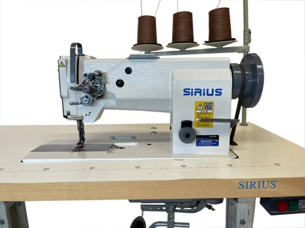 SR4400CX MÁQUINA TRIPLE ARRASTRE 1 AGUJA