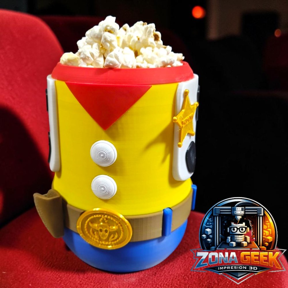 POCHOCLERA WOODY TOY STORY 5