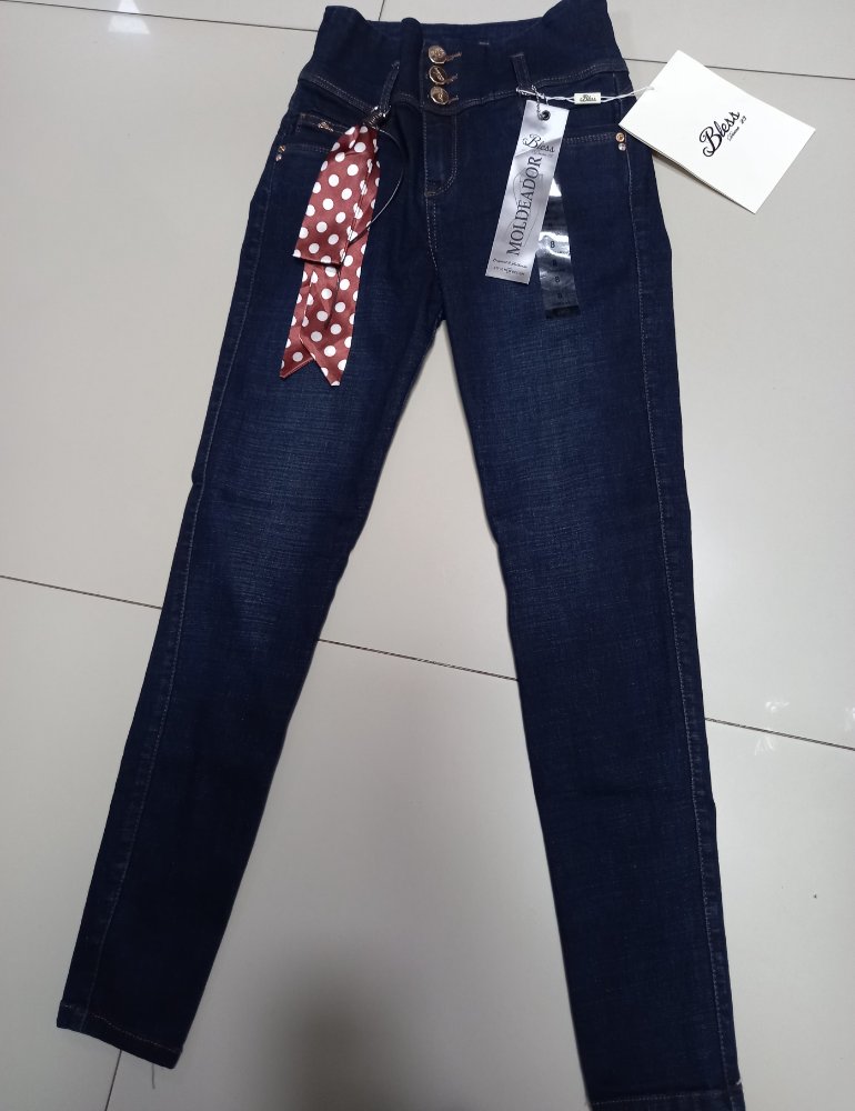 bl262006 10 05 pantalon bless 26