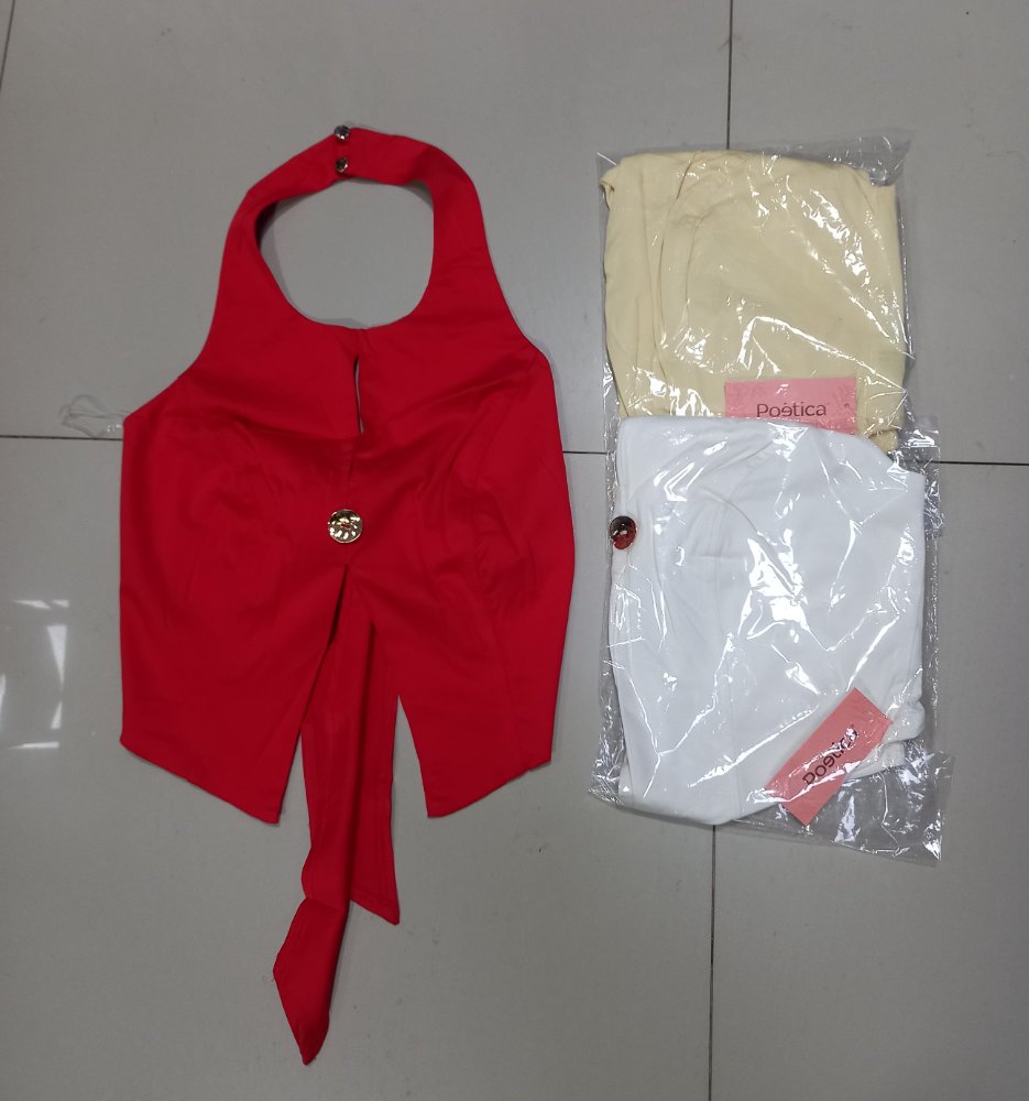 45833 blusa poetica