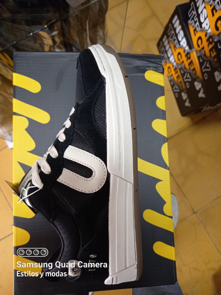 uh488 38 black