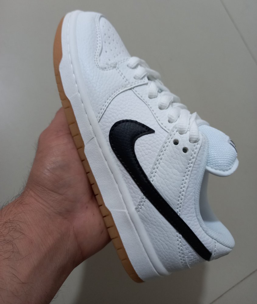 905268 nike sb blanca negra