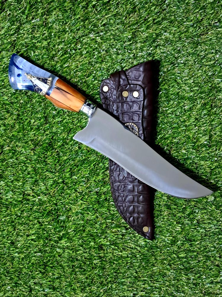 Picanheira 8" - cabo pingente Nossa Senhora azul - lâmina aço inox 2 mm