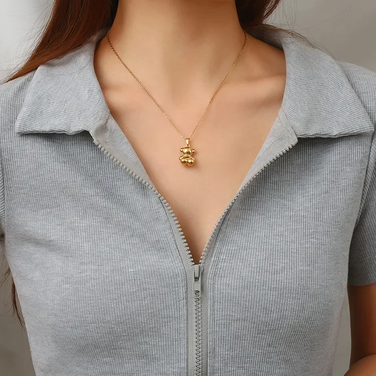 CH 328 - ARETES CASUALES PARA MUJER CON PATRÓN DE OSO