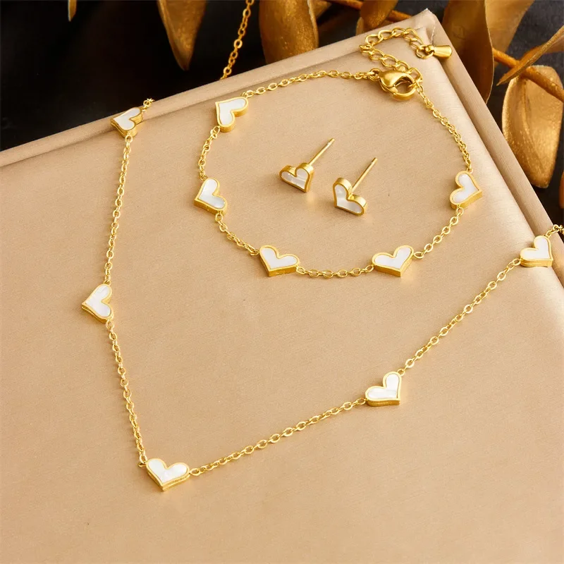 CH 134 - CONJUNTO DE JOYAS PARA MUJER CON FORMA, CHAPADO EN ORO 18 QUILATES CON RECUBRIMIENTO PVD Y YAKLI