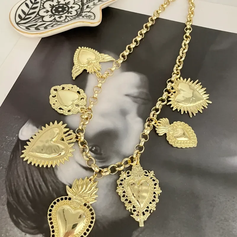 CH 102 - COLLAR COLGANTE CORAZÓN DE ALEACIÓN CON CADENA DESLIZANTE, CHAPADO EN ORO 18K PARA MUJER, RESISTENTE AL AGUA Y DESLUSTRE