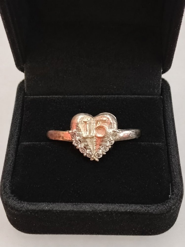 ANILLO CORA XV AÑOS (1.4)