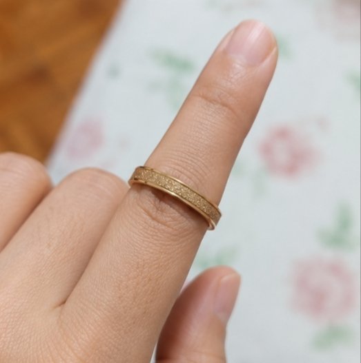 ANILLO BRILLO LINEA LISA ACERO