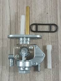 LLAVE DE GASOLINA DT