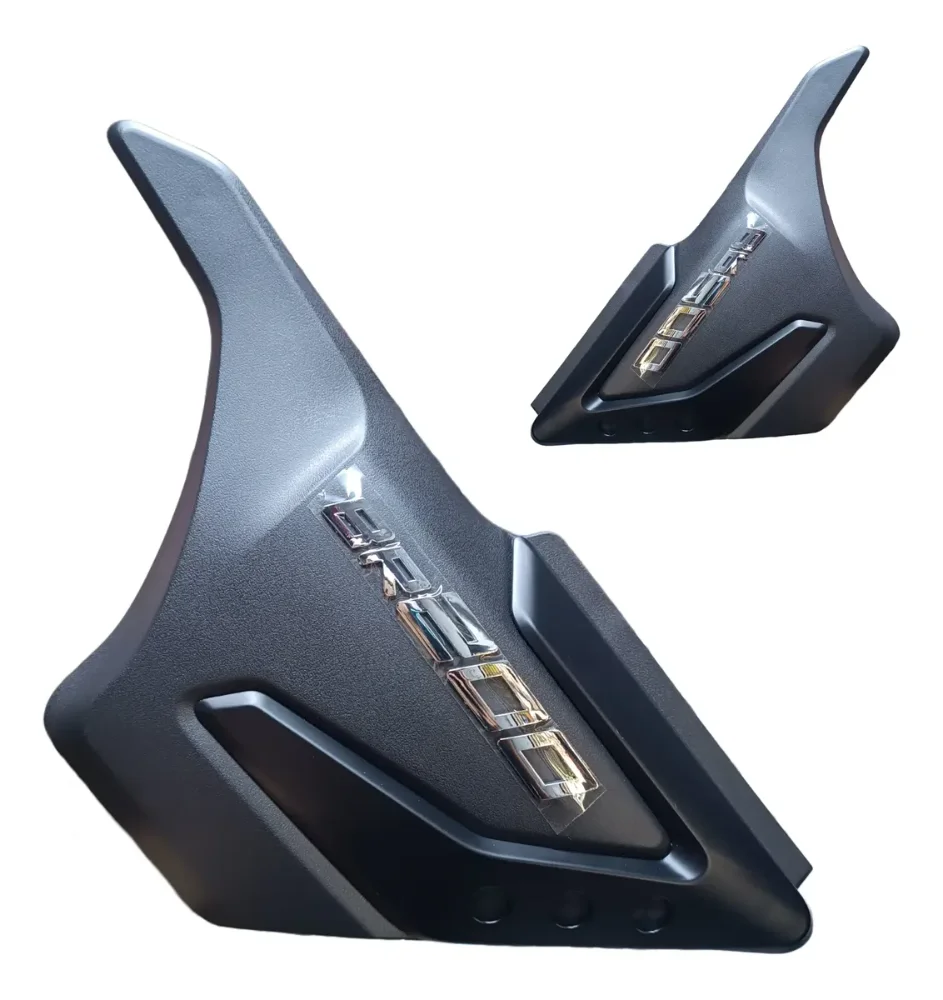 TAPA LATERAL PAR NEGRO BR200 5G