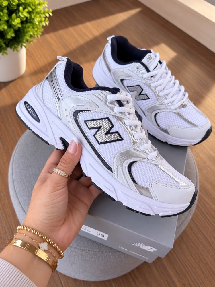 New Balance 530 blancos