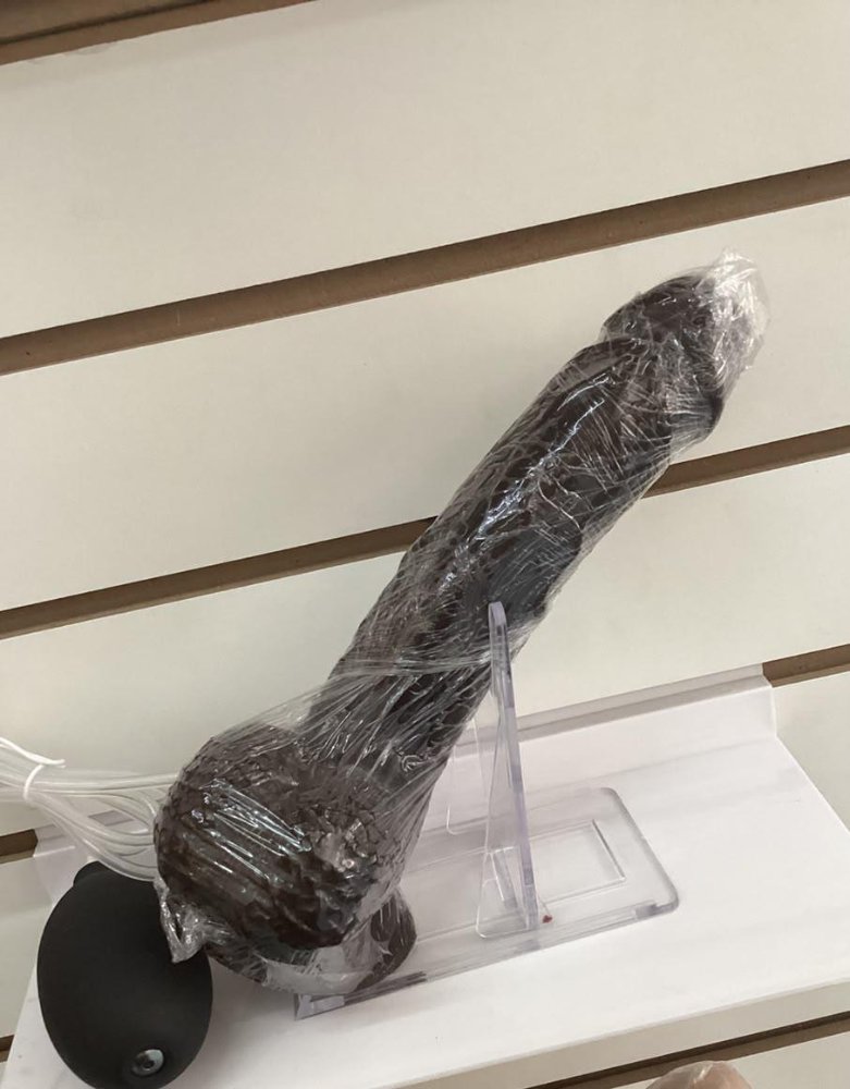 D Dildo bomba