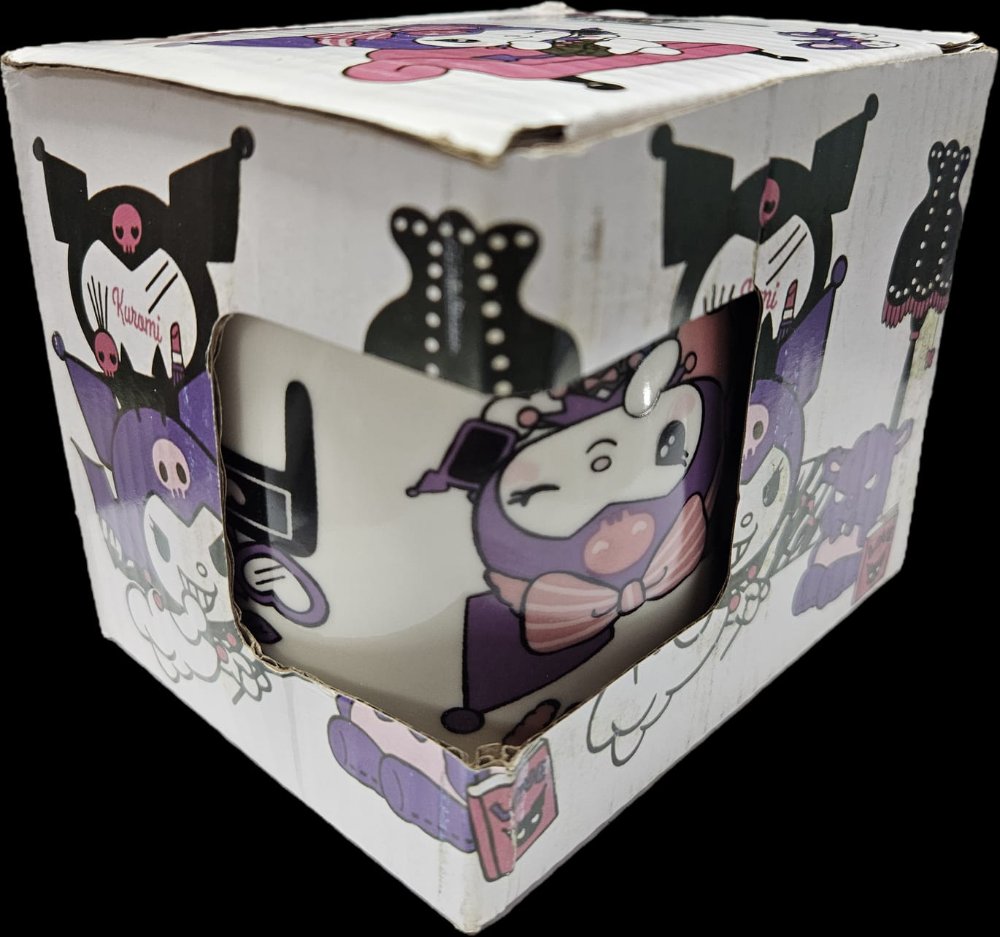 Taza en caja kuromi