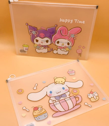 Sobre Plástico con cierre Sanrio Tamaño Carta