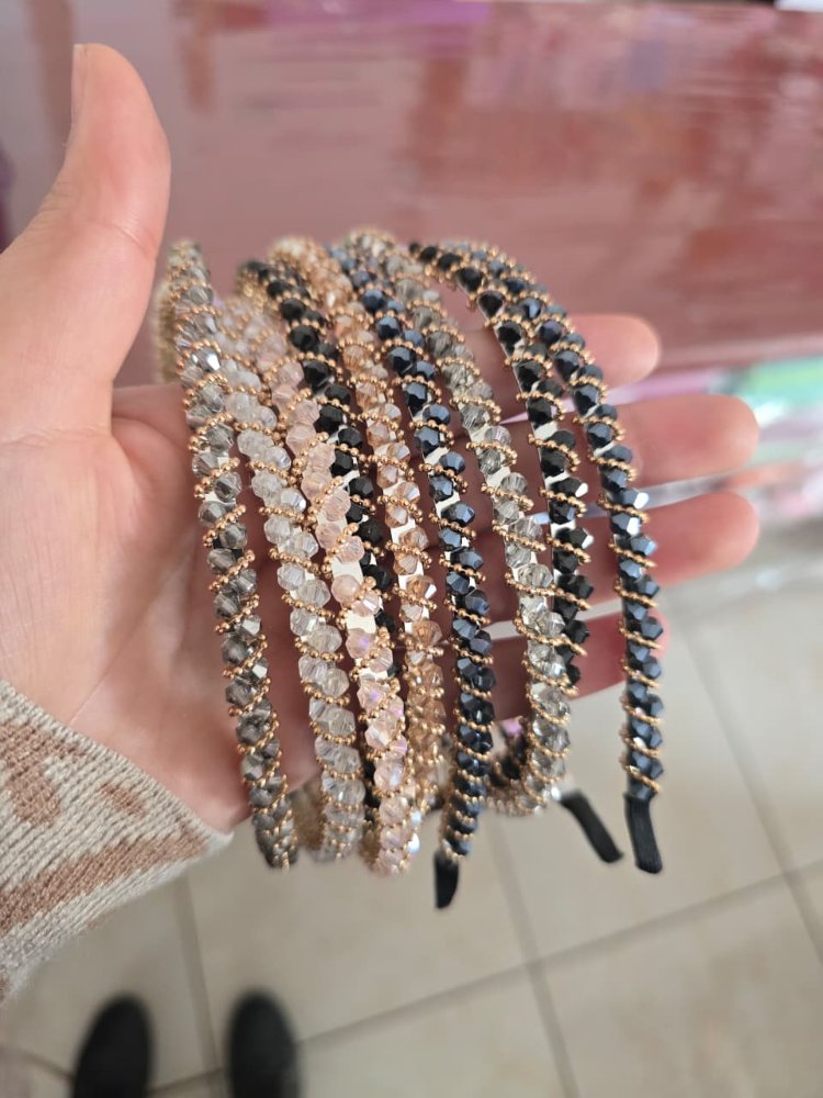 Diadema con brillantes