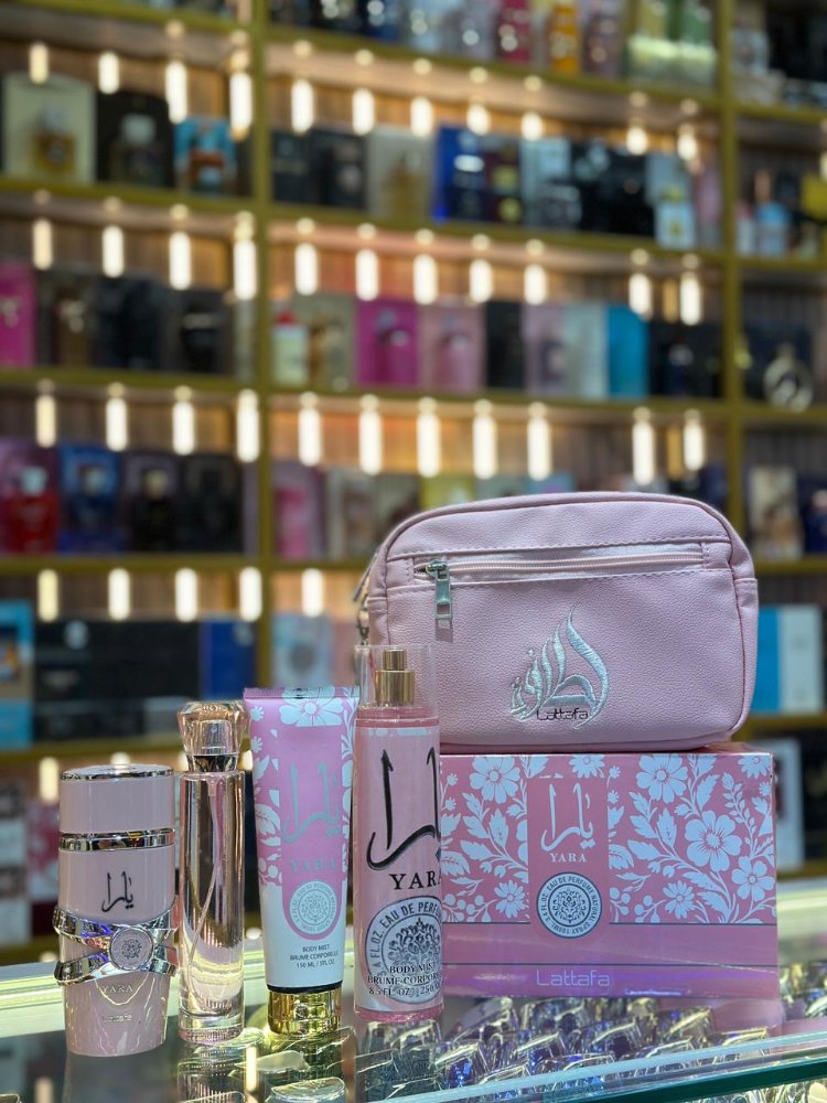KIT COSMETIQUERA  YARA LATTAFA