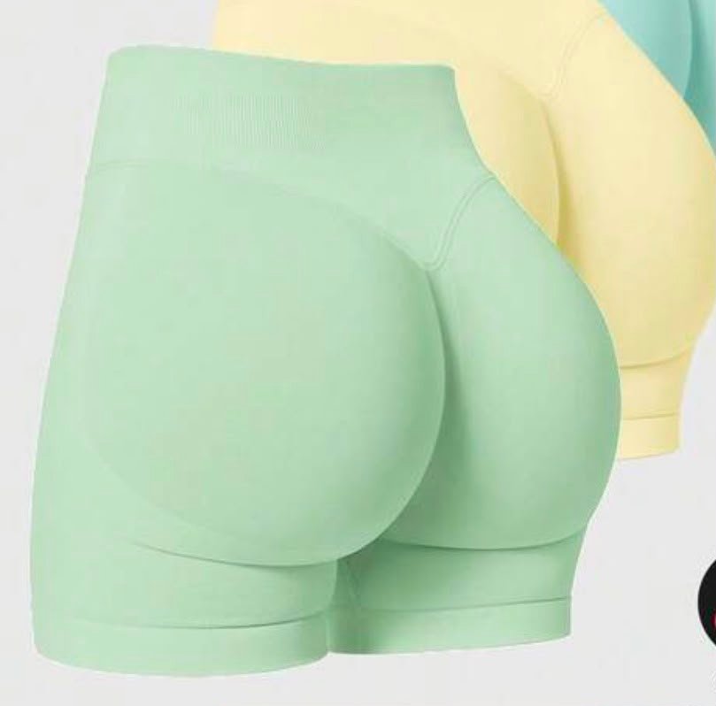 Short deportivo Verde crema