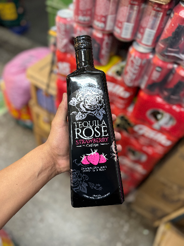 Tequila rose botella