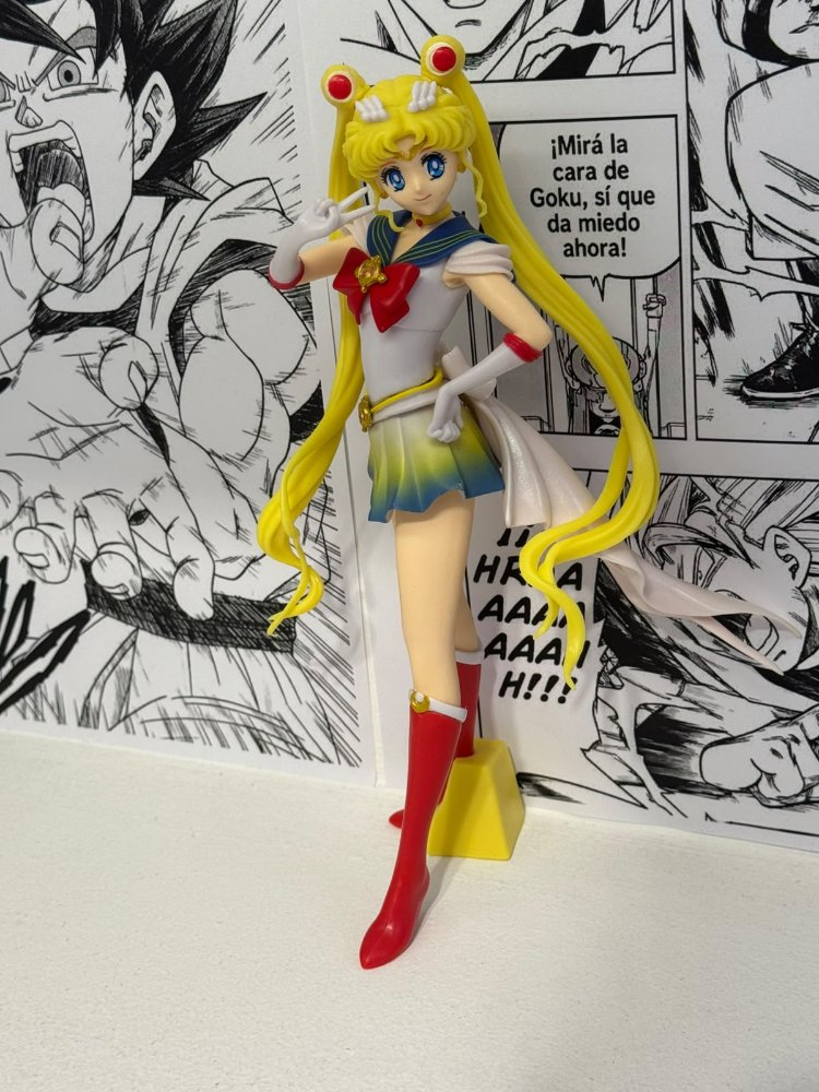 Figura grande de Sailor Moon
