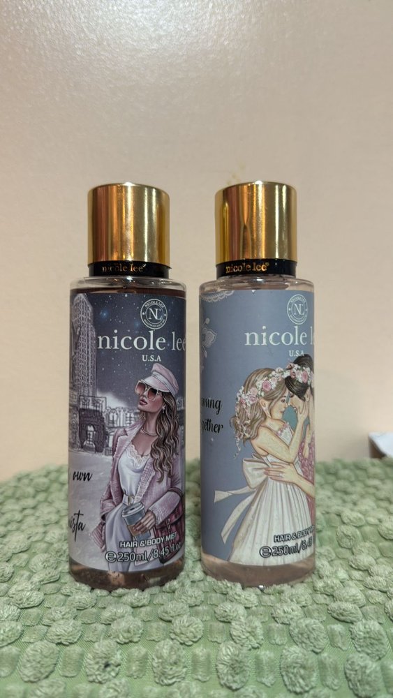 Body Nicole lee