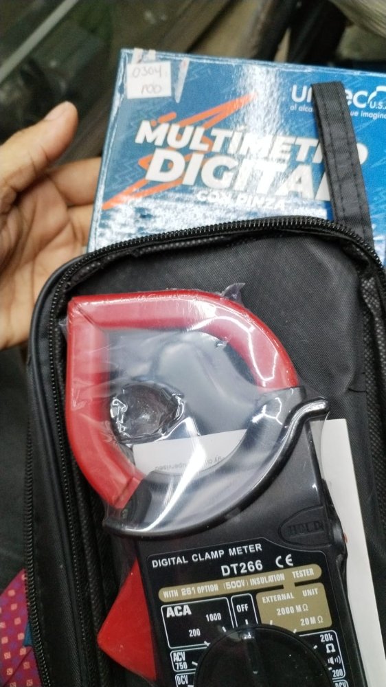 MULTIMETRO DIGITAL PINZA