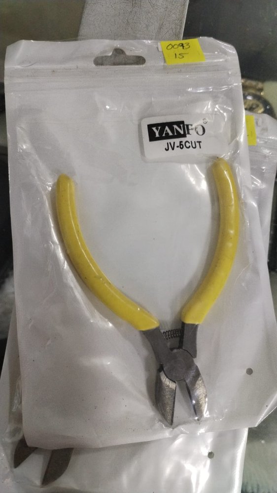 PINZA AMARILLA