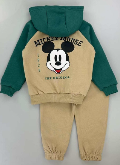 Conjunto infantil Zara #91 - Mickey verde y beige