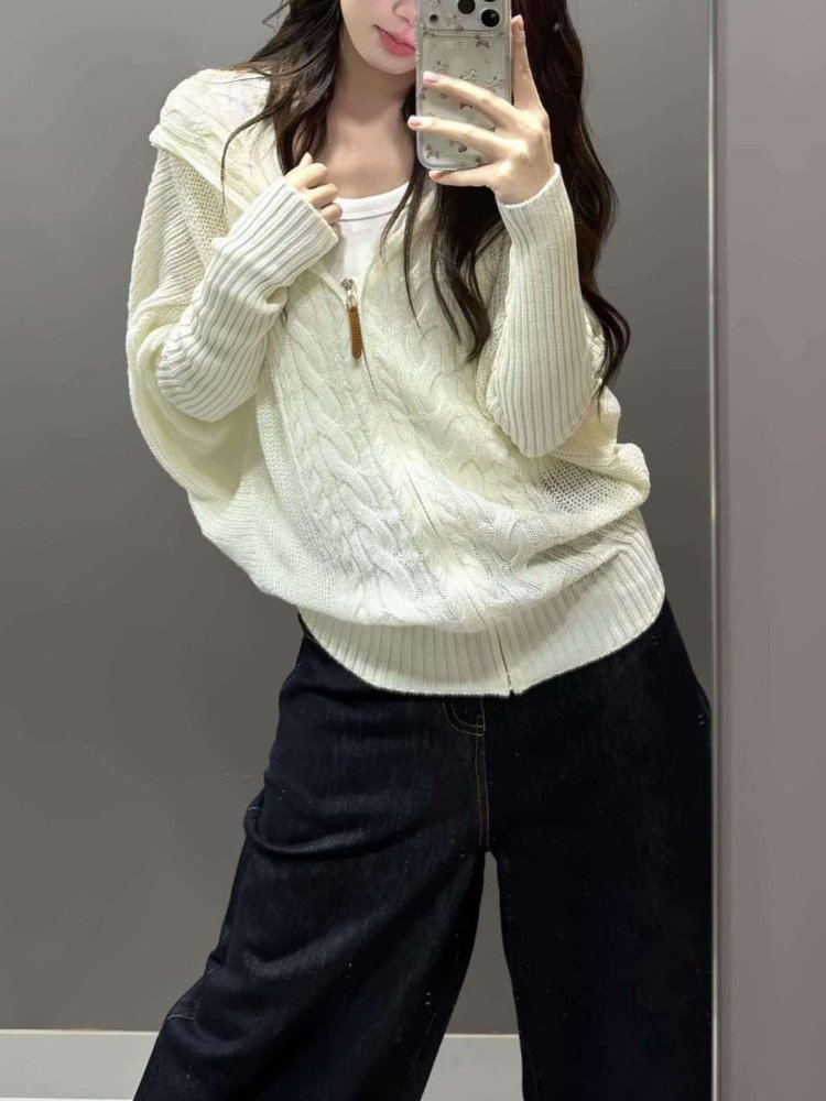CARDIGAN DE PUNTO CON CAPUCHA - COLOR BLANCO