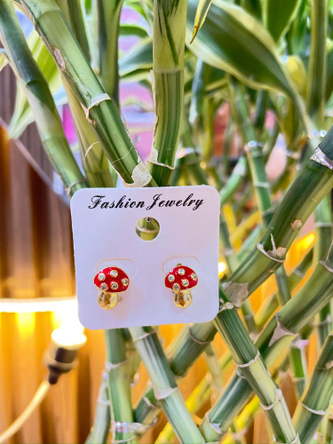 Aretes hongo rojo