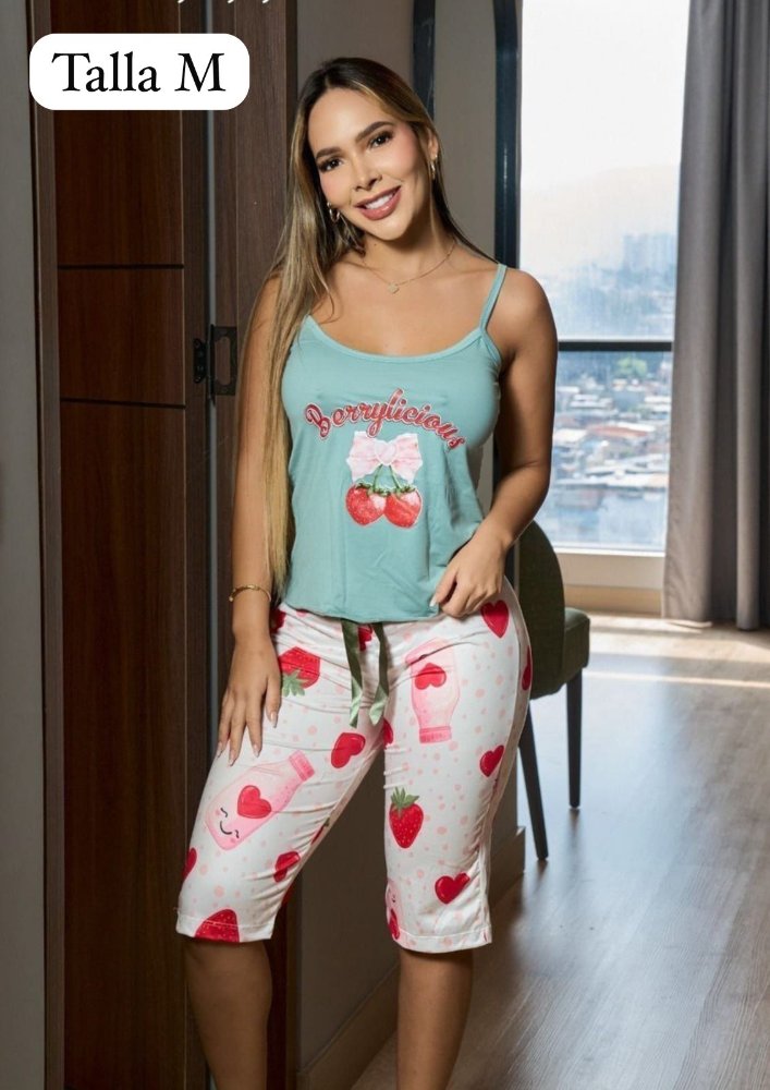 Pijama capri talla M