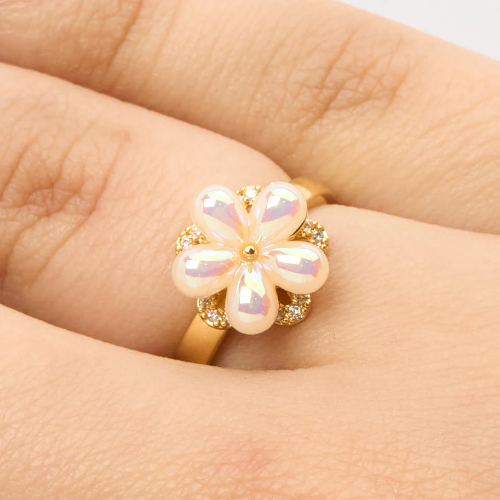 Anillo Giratorio Flor Perla Dorado Ajustable Rodinado