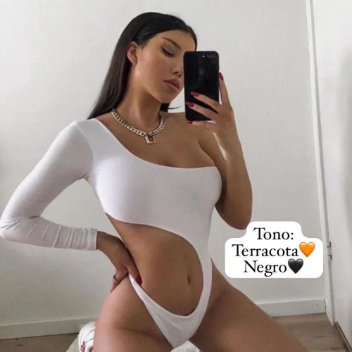 Body manga ombligo