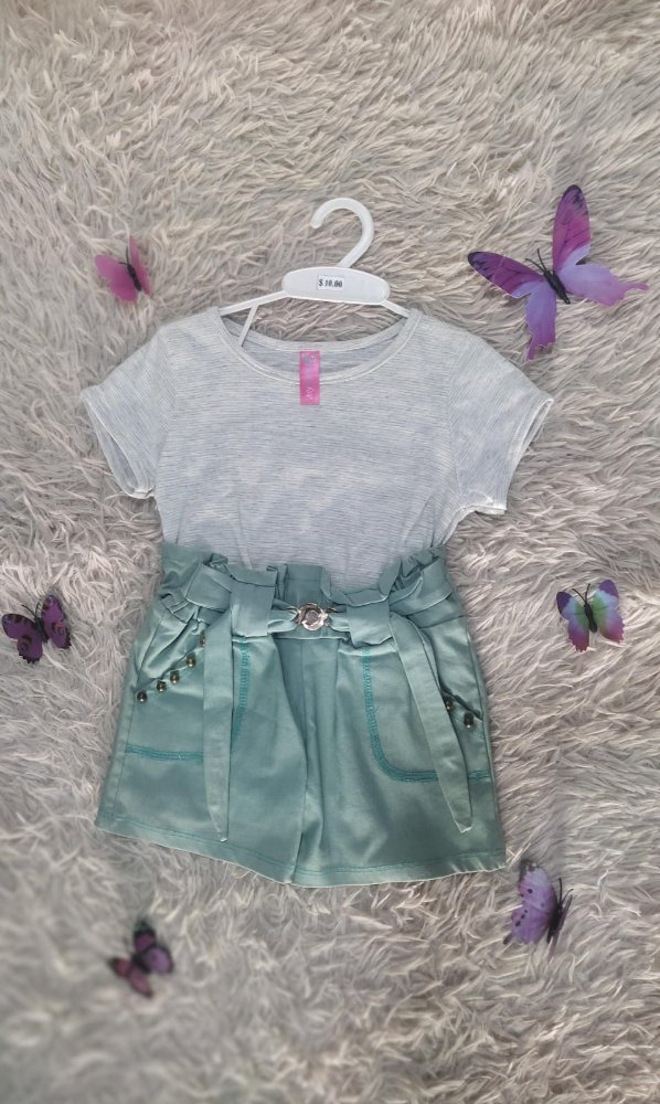 30. CONJUNTO KITTY VERDE