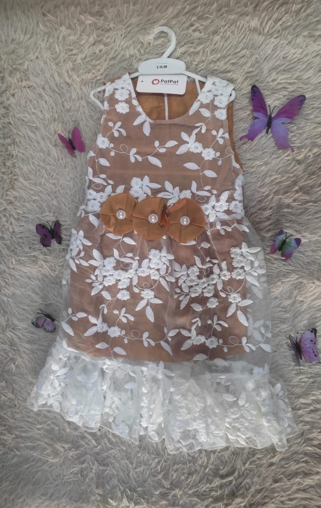 30. VESTIDO PAT PAT MIEL