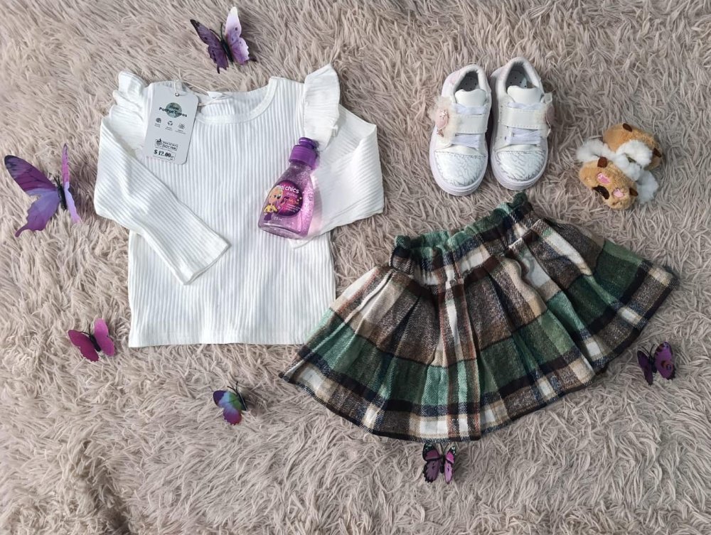 26. CONJUNTO VERDE CUADROS