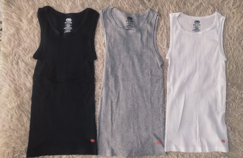 36. CAMISILLA