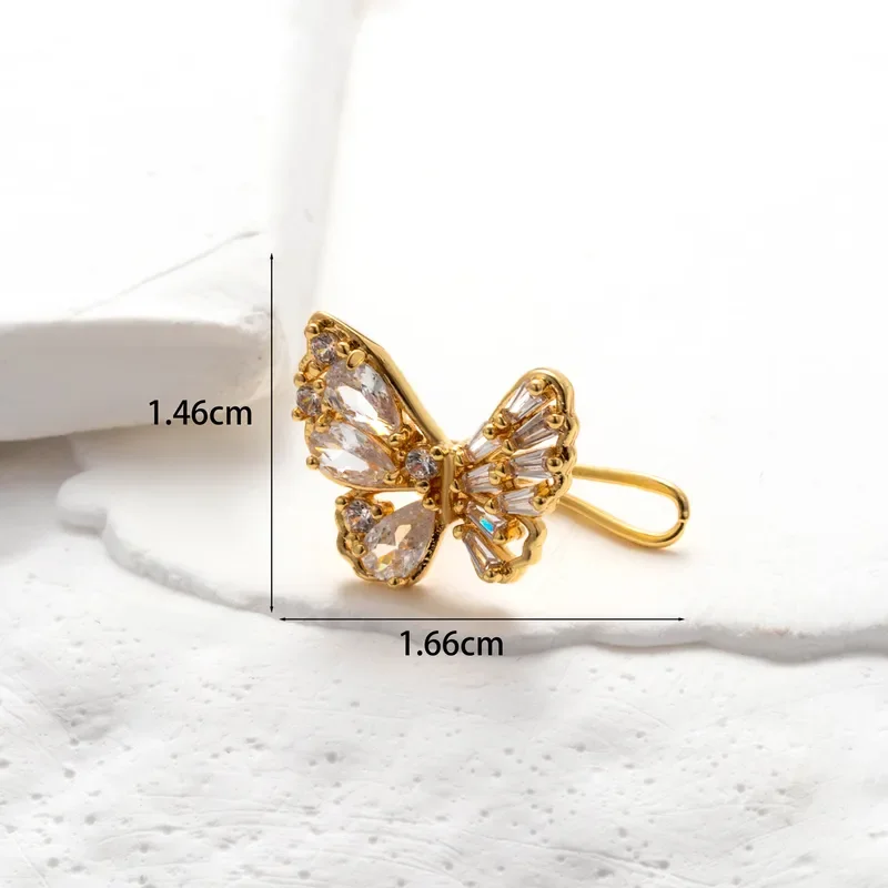 Ear Cuff Floral con Perla y Circón 5