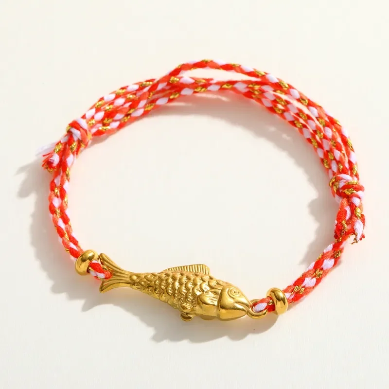 Pulsera Hilo Tejido Pez de la Suerte rojo