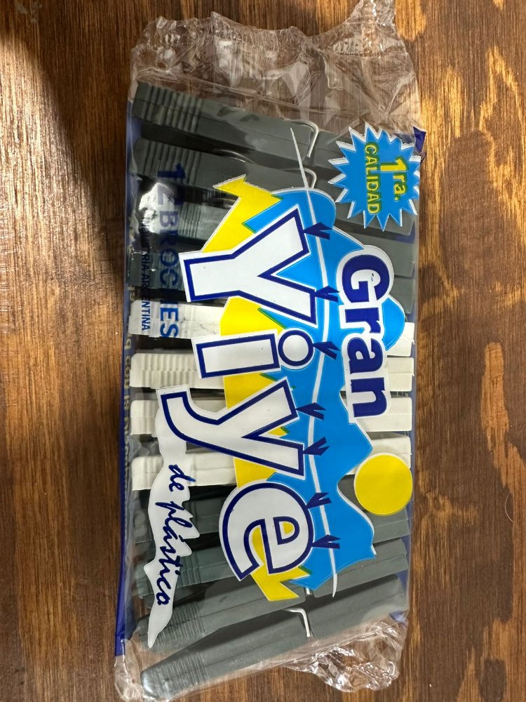 Broches plástico