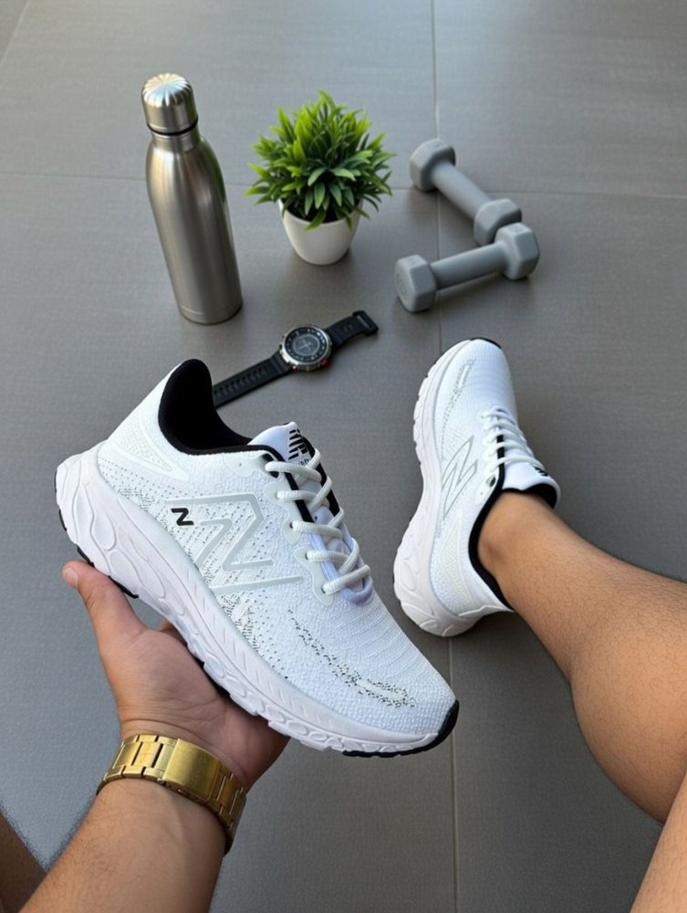 new balance branco preto caixa alta