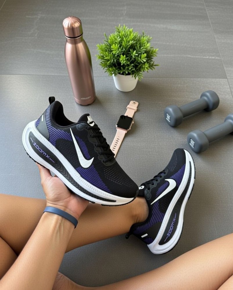 nike zoomx preto uva caixa baixa