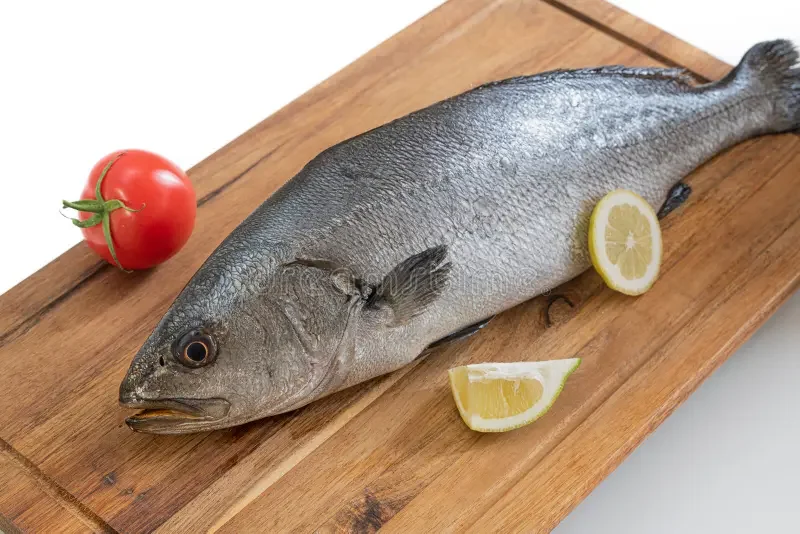 Corvina Totalmente Inteira  kg