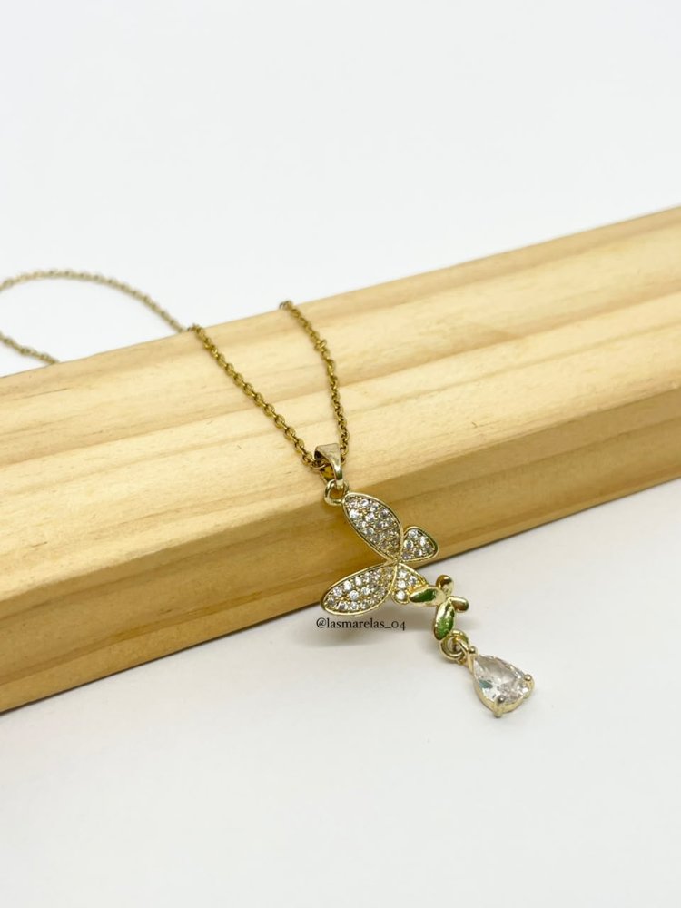 Cadena de dos Mariposa juntas