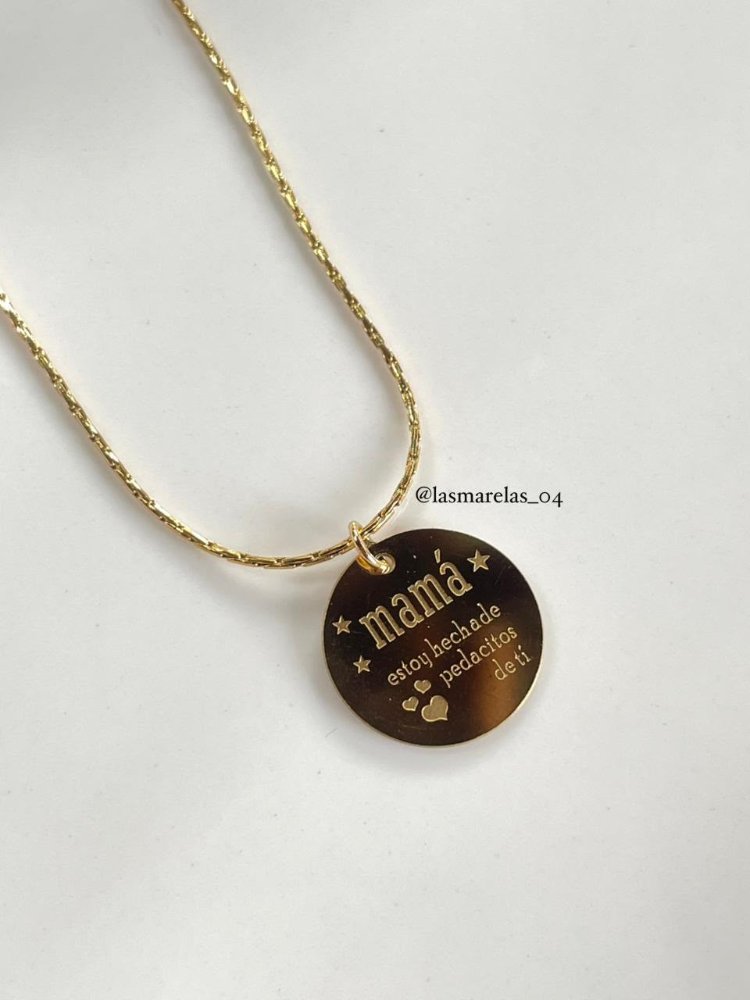 Cadena placa texto MAMA