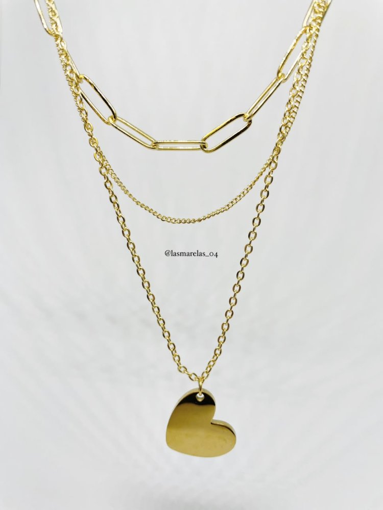 Cadena triple de corazon