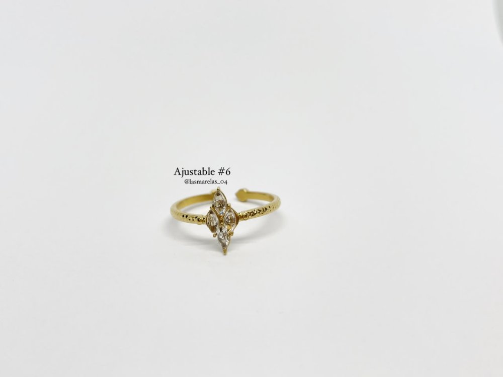 Anillo # 6 Piedra central ovalada