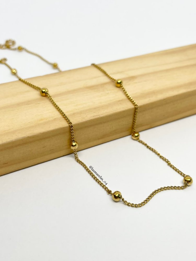 Cadena de pelotitas