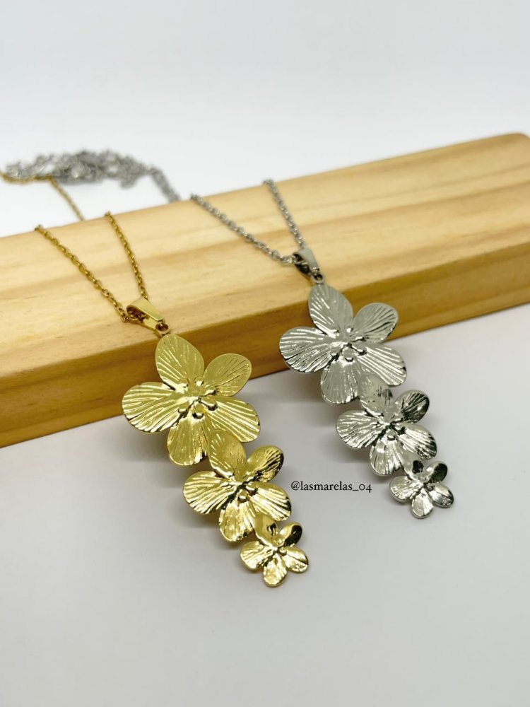 Cadena de flor triple